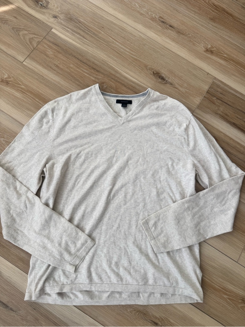 Men's Lightweight V-Neck Sweater